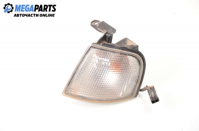 Мигач за Nissan Primera Sedan I (06.1990 - 06.1996), седан, позиция: лява