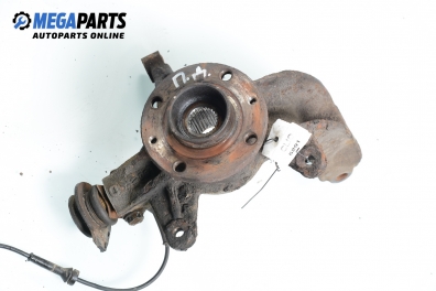 Шенкел главина за Renault Megane II Hatchback (07.2001 - 10.2012), позиция: предна, дясна