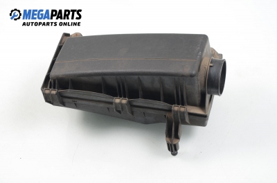 Филтърна кутия за Ford Mondeo III Hatchback (10.2000 - 03.2007) 1.8 16V