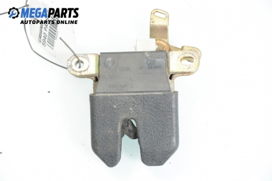 Брава заден капак за Volkswagen Passat Sedan B5.5 (10.2000 - 12.2005), седан