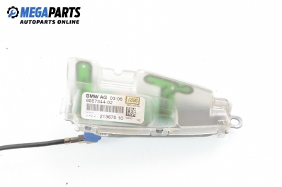 GPS антена за BMW 5 Series E60 Touring E61 (06.2004 - 12.2010), № BMW AG 6957344-02