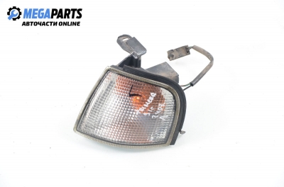 Мигач за Nissan Primera Sedan I (06.1990 - 06.1996), седан, позиция: лява