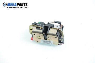 Брава заден капак за Chrysler Voyager Minivan IV (09.1999 - 12.2008), позиция: задна