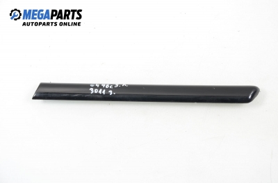 Външни лайсни за Volkswagen Golf IV Hatchback (08.1997 - 06.2005), позиция: задна, лява