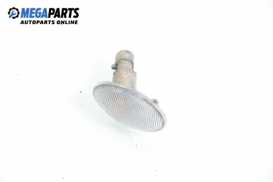 Мигач за Opel Corsa C Hatchback (09.2000 - 12.2009), хечбек, позиция: дясна