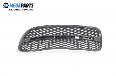 Решетка в броня за Volkswagen Touareg SUV (10.2002 - 01.2013)