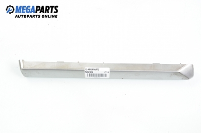 Интериорна лайсна за Citroen C8 Minivan (10.2002 - 06.2014), 4+1 вр.