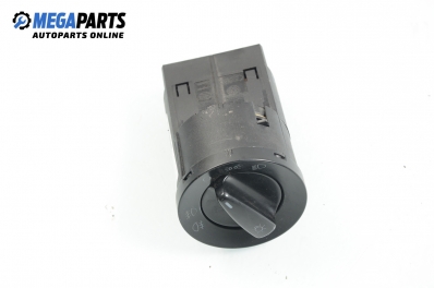 Ключ светлини  за Volkswagen Passat Sedan B5.5 (10.2000 - 12.2005)