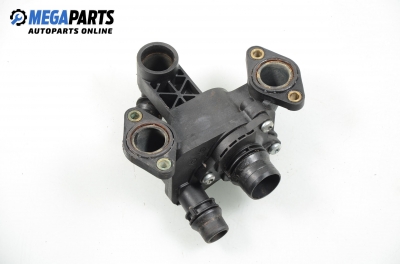 Корпус на термостат за Peugeot 607 Sedan (01.2000 - 07.2010) 2.7 HDi 24V, 204 к.с.