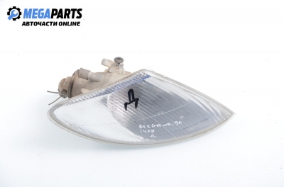 Мигач за Renault Megane I Hatchback (08.1995 - 12.2004), хечбек, позиция: дясна