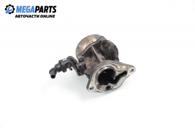 Вакуум помпа за Volvo V40 Estate (07.1995 - 06.2004) 1.9 DI, 115 к.с., № 22389 08 F