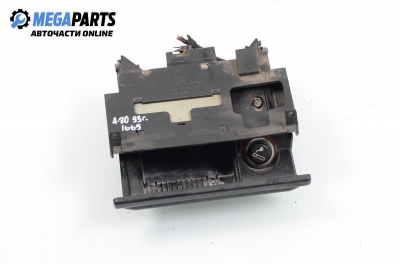 Пепелник за Audi 80 Sedan B4 (09.1991 - 12.1994)