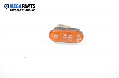 Мигач за Volkswagen Golf III Hatchback (08.1991 - 07.1998), позиция: дясна