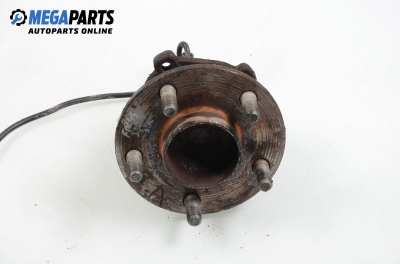 Шенкел главина за Ford Focus II Hatchback (07.2004 - 09.2012), позиция: задна, лява