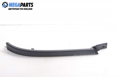 Лайсна под фар за Mercedes-Benz M-Class SUV (W163) (02.1998 - 06.2005), позиция: дясна