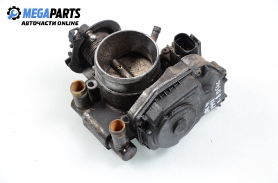 Дроселова клапа за Audi A4 Sedan B5 (11.1994 - 09.2001) 1.8, 125 к.с.