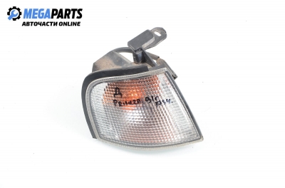 Мигач за Nissan Primera Hatchback I (06.1990 - 06.1996), хечбек, позиция: дясна