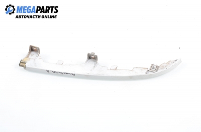 Лайсна под фар за Nissan Primera Hatchback I (06.1990 - 06.1996), хечбек, позиция: предна, дясна