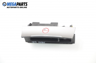 Пепелник за Volkswagen Passat Variant B6 (08.2005 - 11.2011)