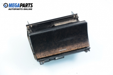 Пепелник за Mercedes-Benz E-Class Sedan (W210) (06.1995 - 08.2003)