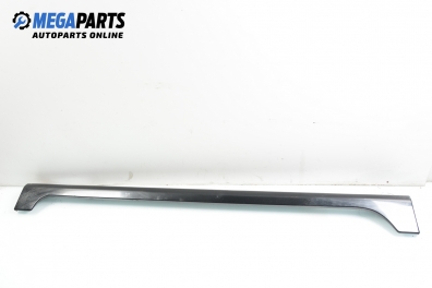 Праг за Mazda 3 Hatchback I (10.2003 - 12.2009), хечбек, позиция: дясна