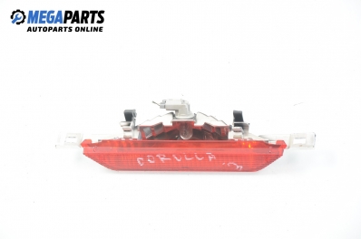 Трети стоп за Toyota Corolla Hatchback (11.2001 - 02.2007), хечбек