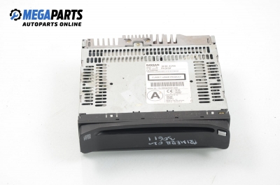 CD плеър за Nissan Primera Hatchback III (01.2002 - 06.2007), № 28185 AV700