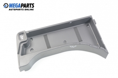 Интериорна пластмаса багажник за Hyundai i30 Hatchback (10.2007 - 11.2011), хечбек