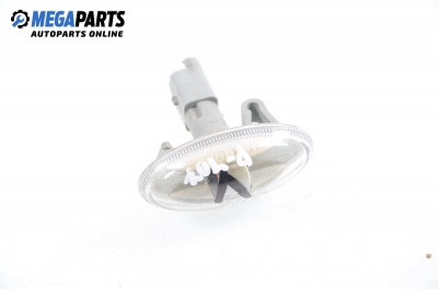 Мигач за Peugeot 407 Sedan (02.2004 - 12.2011), седан, позиция: лява