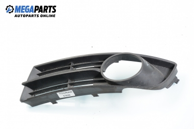 Капачка халоген за Volkswagen Touran Minivan (02.2003 - 05.2010), позиция: лява