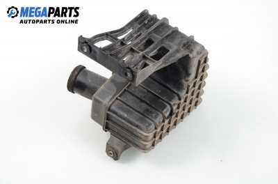 Компенсаторен съд въздух за Mazda 6 Hatchback I (08.2002 - 12.2008) 2.0, 147 к.с.