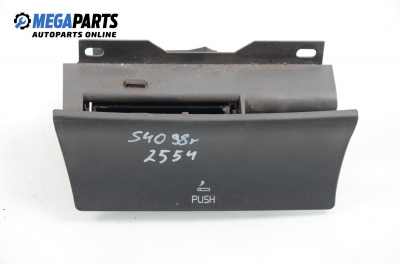 Пепелник за Volvo S40 I Sedan (07.1995 - 06.2004)