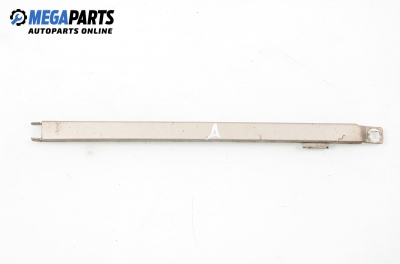 Лайсна под фар за Mercedes-Benz 190 Sedan (W201) (10.1982 - 08.1993), позиция: дясна