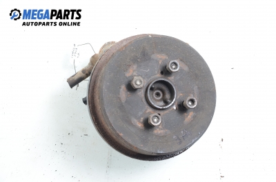 Шенкел главина за Toyota Corolla Station Wagon III (04.1997 - 10.2001), позиция: задна, дясна