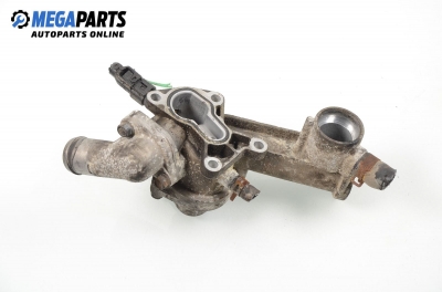 Корпус на термостат за Kia Magentis Sedan I (05.2001 - 01.2006) 2.0, 136 к.с.