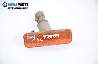 Мигач за Opel Omega B Sedan (03.1994 - 07.2003), седан, позиция: лява