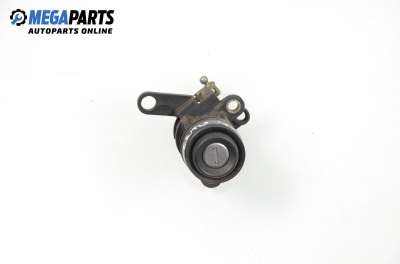 Ключалка заден капак за Volkswagen Vento Sedan (11.1991 - 09.1998)