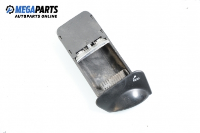 Пепелник за Ford Focus I Estate (02.1999 - 12.2007)