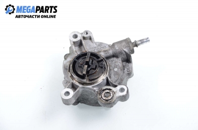 Вакуум помпа за Volvo S40 II Sedan (12.2003 - 12.2012) 2.0 D, 136 к.с.