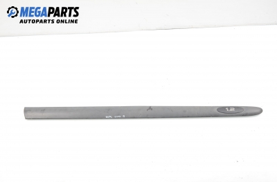 Външни лайсни за Renault Clio II Hatchback (09.1998 - 09.2005), позиция: дясна