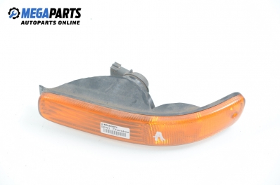 Мигач за Jeep Cherokee SUV III (09.2001 - 01.2008), позиция: лява