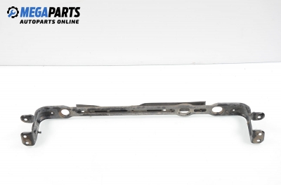 Греда под  радиатор за Ford Focus I Estate (02.1999 - 12.2007), комби