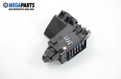 Ключ светлини  за Mercedes-Benz E-Class Sedan (W210) (06.1995 - 08.2003)