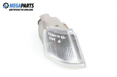 Мигач за Citroen Xantia Hatchback I (03.1993 - 01.1998), хечбек, позиция: дясна