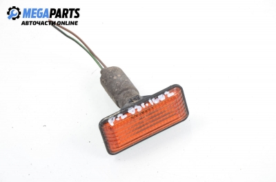 Мигач за Volkswagen Passat Variant B3, B4 (02.1988 - 06.1997), комби, позиция: лява