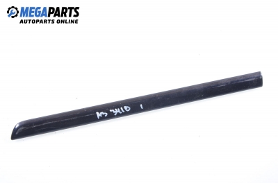 Външни лайсни за Audi A3 Hatchback I (09.1996 - 05.2003), позиция: дясна