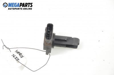 Дебитомер за Toyota Yaris Hatchback I (01.1999 - 12.2005) 1.0 16V, 68 к.с., № Denso 22204-22010