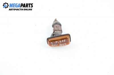 Мигач за Peugeot 306 Hatchback (01.1993 - 10.2003), хечбек, позиция: лява