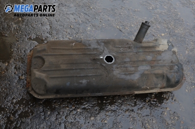 Резервоар за горивото за Mercedes-Benz T1 Platform (602) (01.1977 - 02.1996) 310 D 2.9