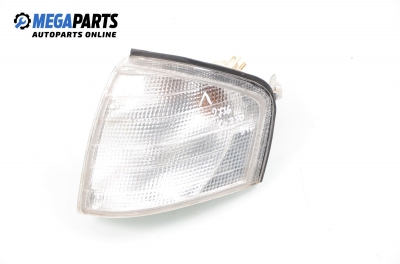 Мигач за Mercedes-Benz C-Class Sedan (W202) (03.1993 - 05.2000), седан, позиция: лява